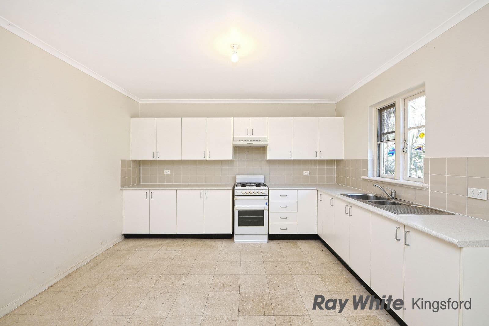 16 Cook Avenue, Daceyville NSW 2032, Daceyville - Thumbnail 3