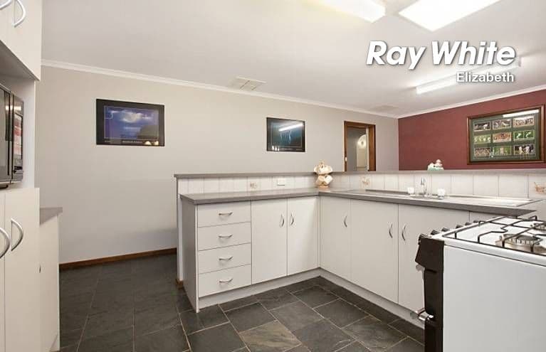 4 Riverglen Court, Blakeview SA 5114, Blakeview - Thumbnail 2