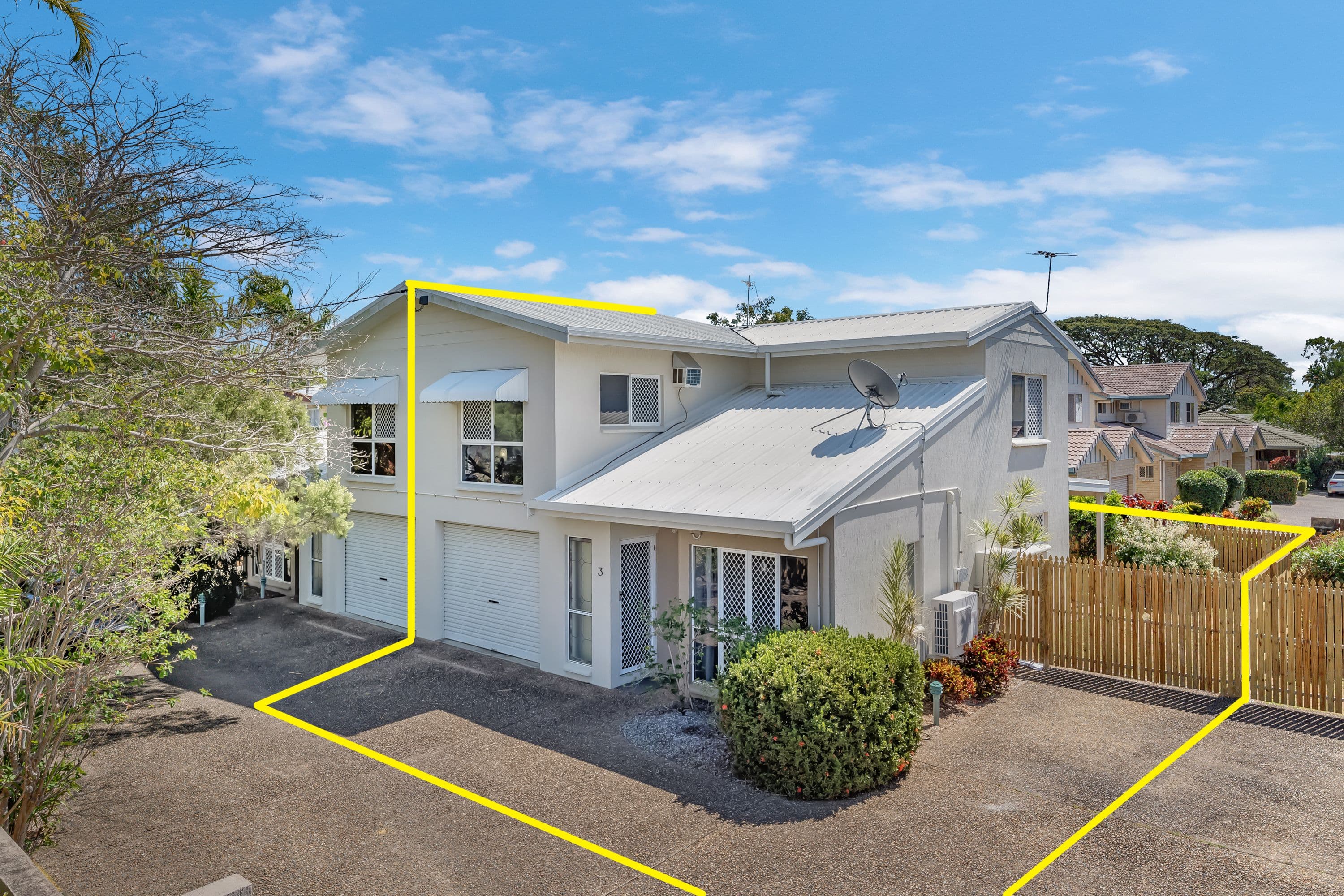37 Albury Street, Pimlico QLD 4812, Pimlico - Image 1
