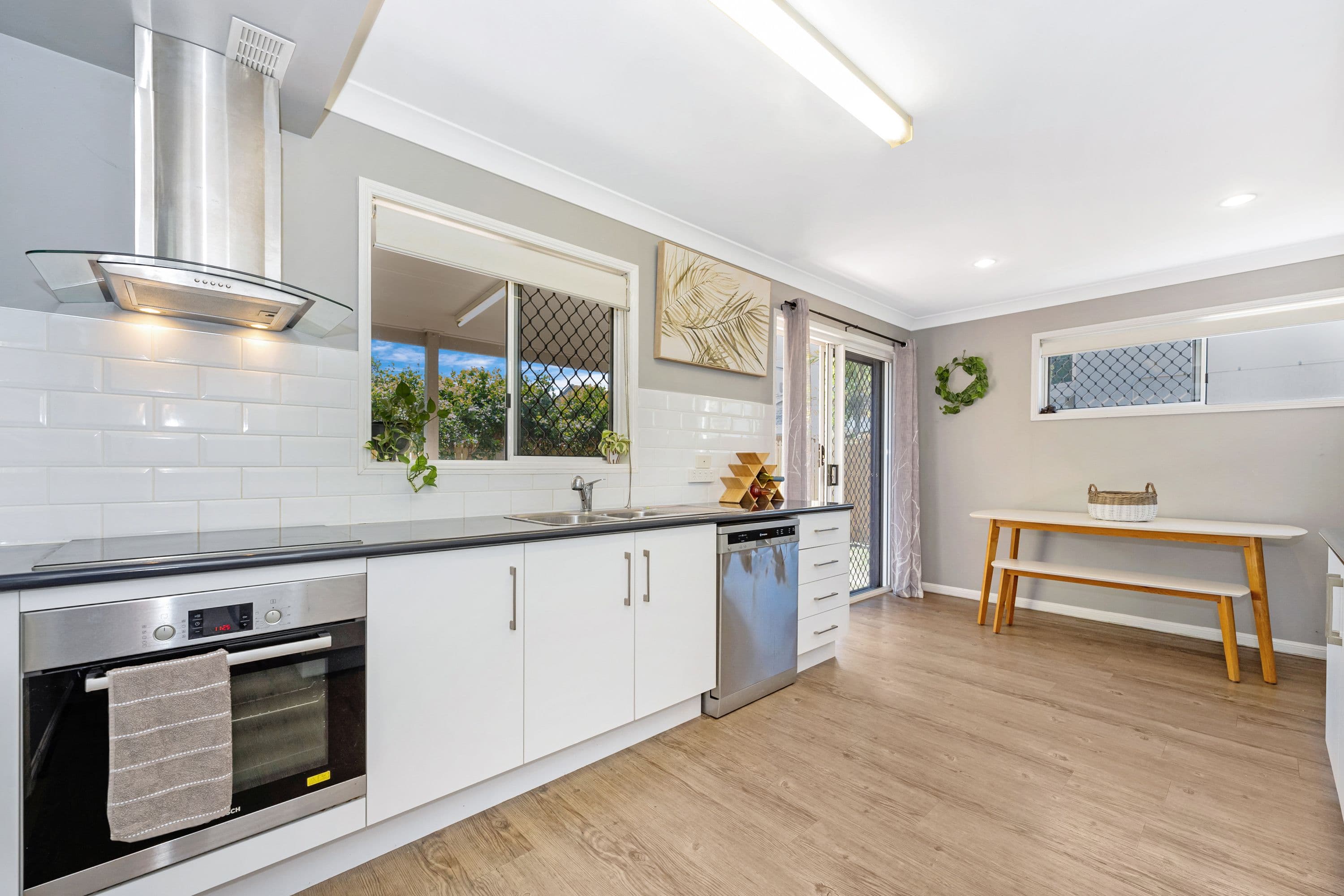 37 Albury Street, Pimlico QLD 4812, Pimlico - Thumbnail 4