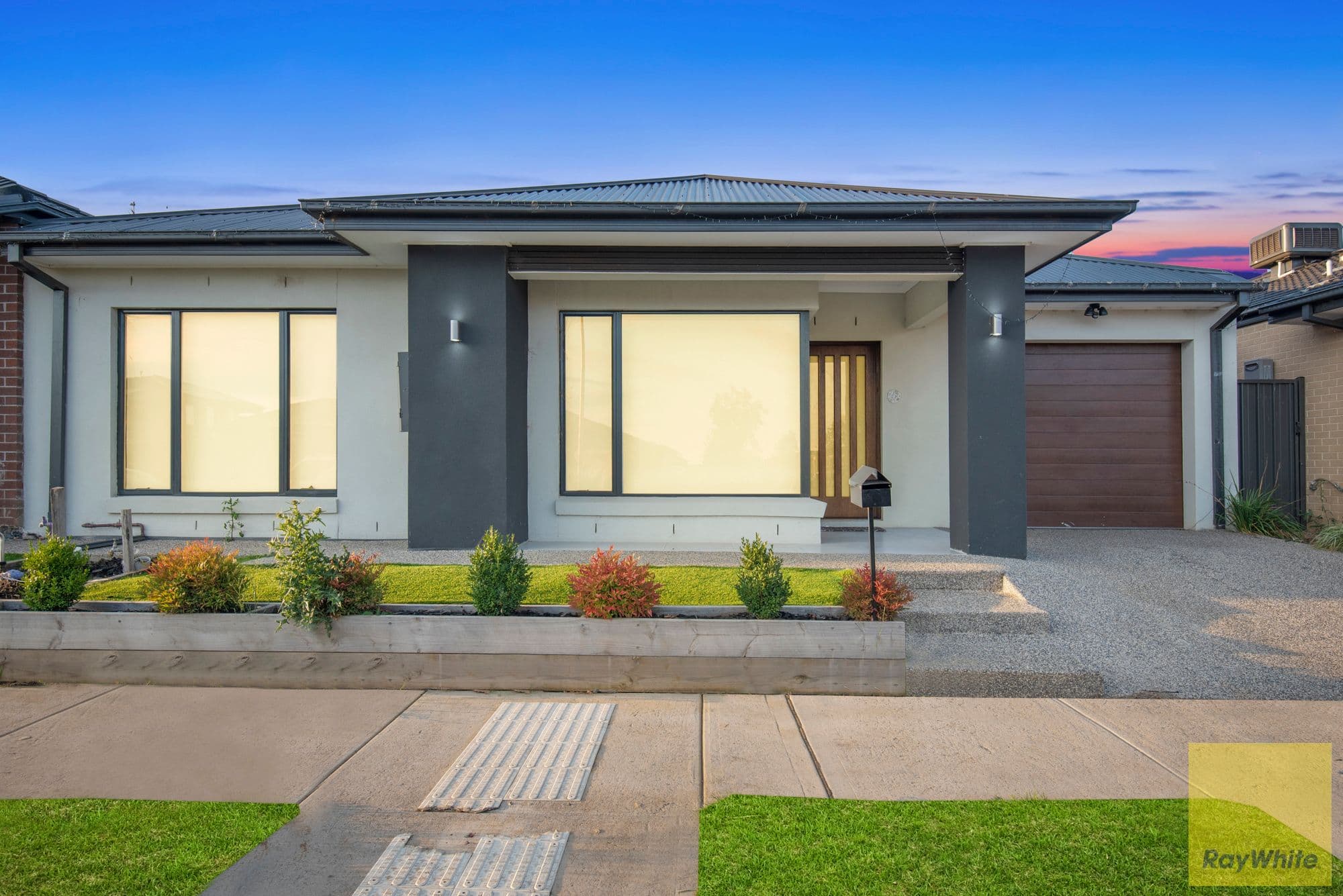 10 Mortlake Road, Tarneit VIC 3029, Tarneit - Image 1