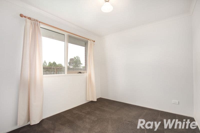5 Albyn Close, Pakenham VIC 3810, Pakenham - Thumbnail 7