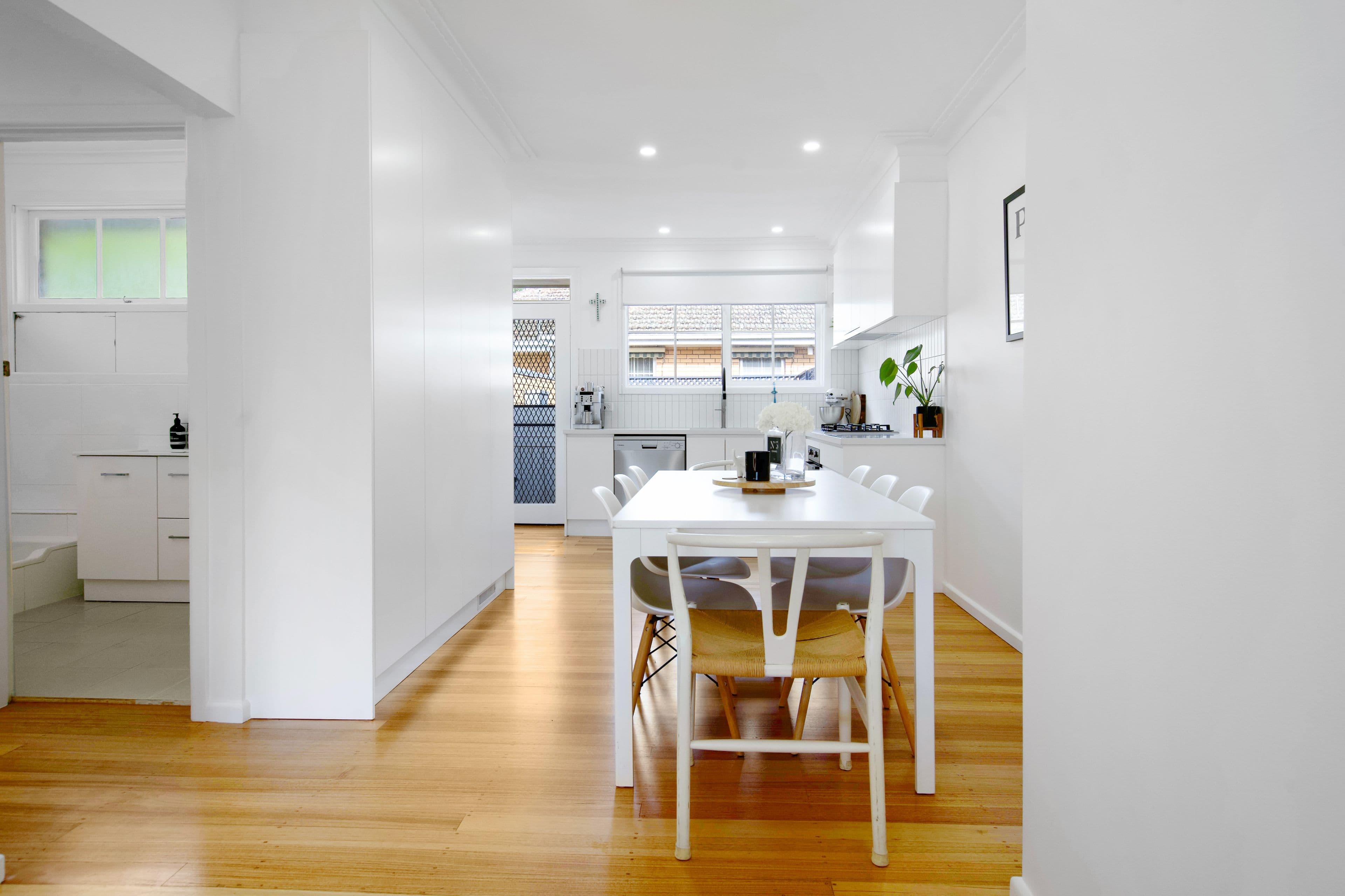 672 Whitehorse Road (Enter Via Victoria Crescent), Mont Albert VIC 3127, Mont Albert - Thumbnail 7