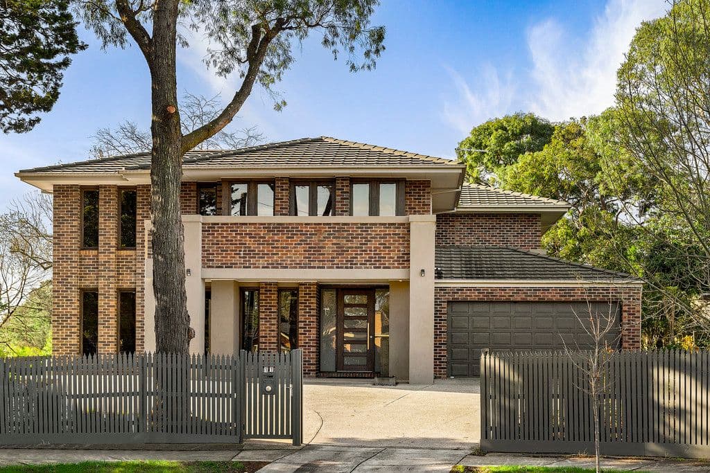 11 Aminga Avenue, Doncaster East VIC 3109, Doncaster East - Image 1