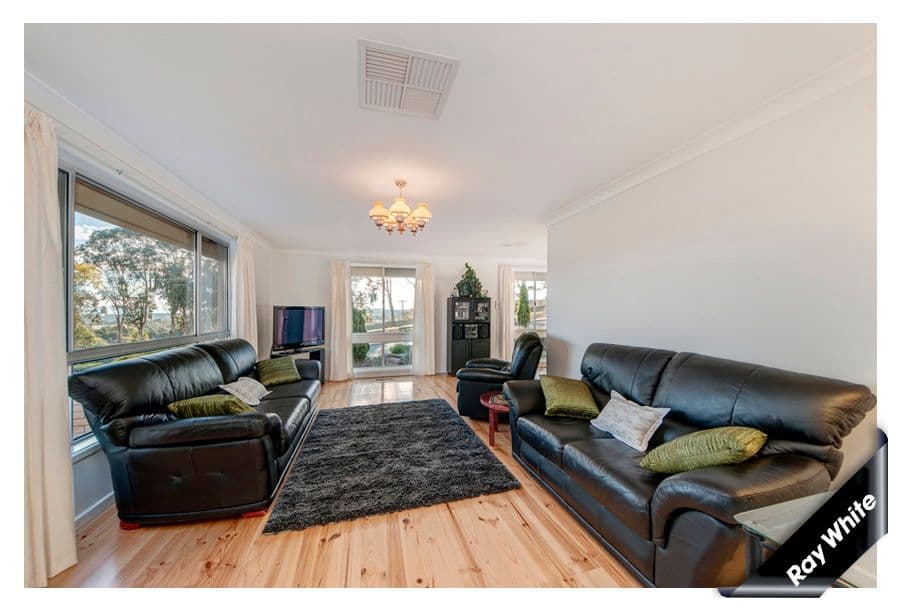 22 Powlett Street, KALEEN ACT 2617, Kaleen - Thumbnail 2