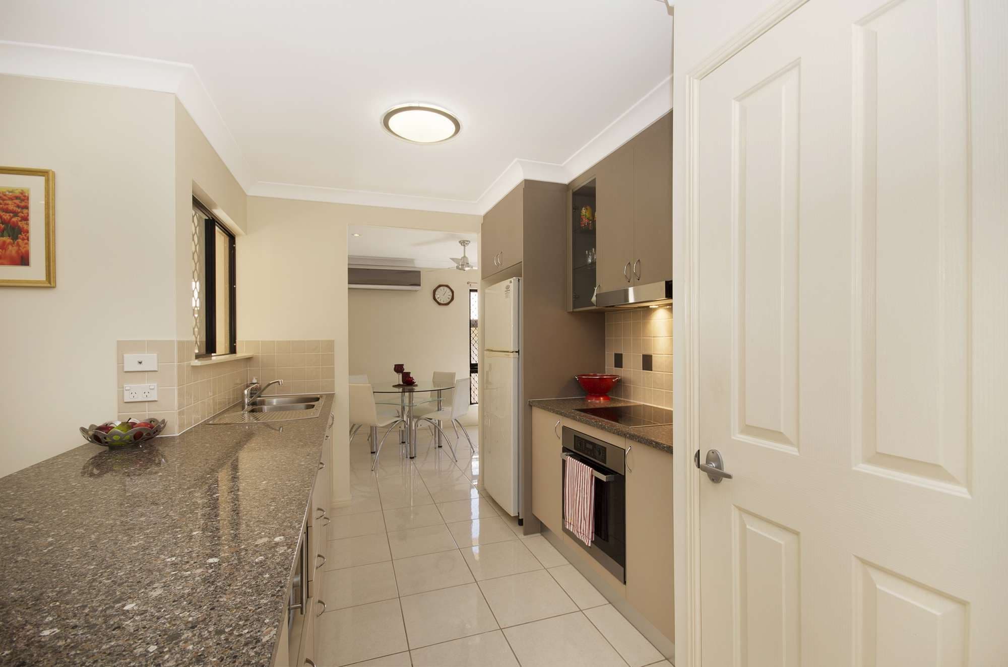 20 Redbank Court, MOUNT LOUISA QLD 4814, Mount Louisa - Image 1