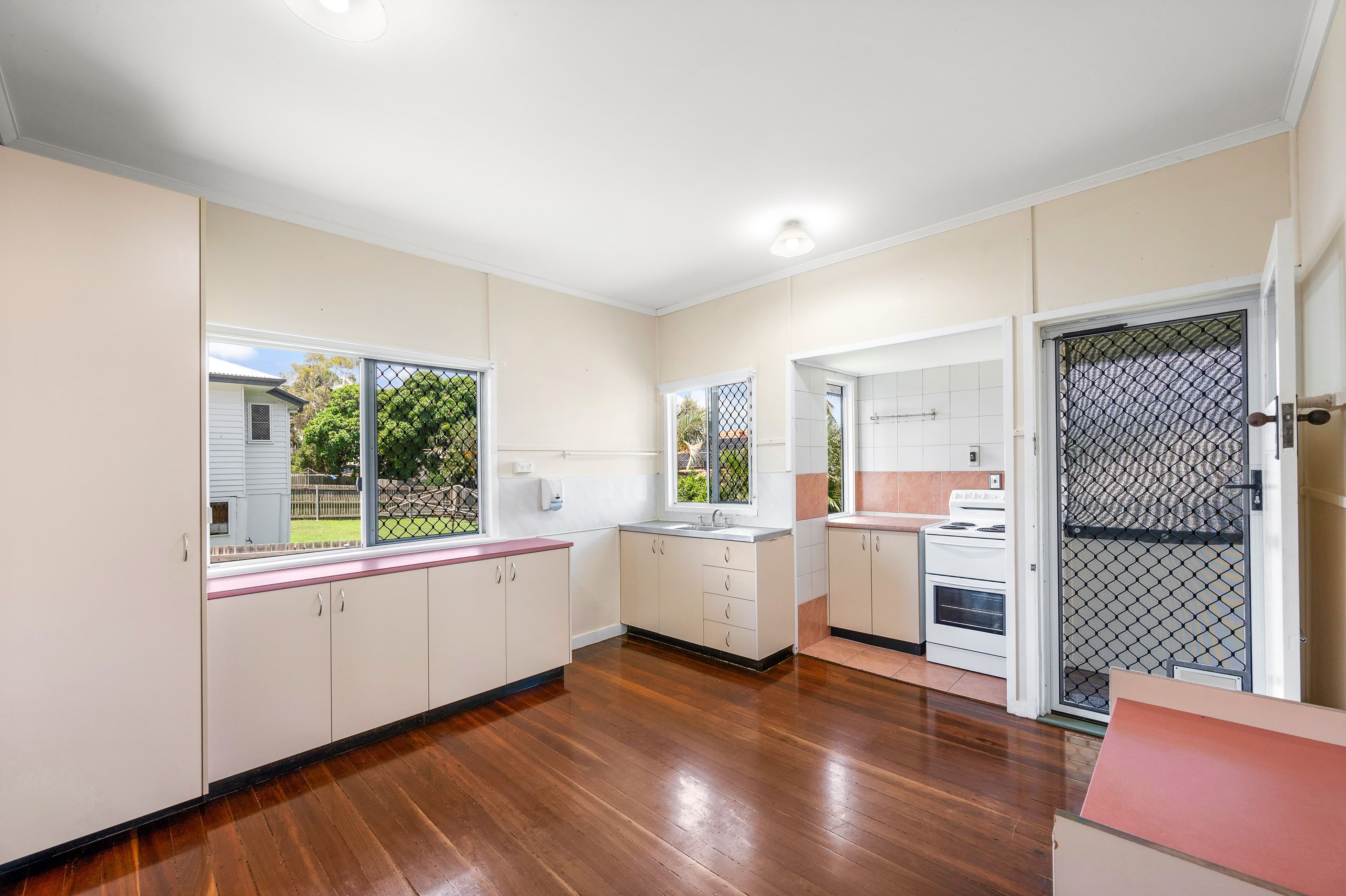 45 Sutton Street, Barney Point QLD 4680, Barney Point - Thumbnail 2