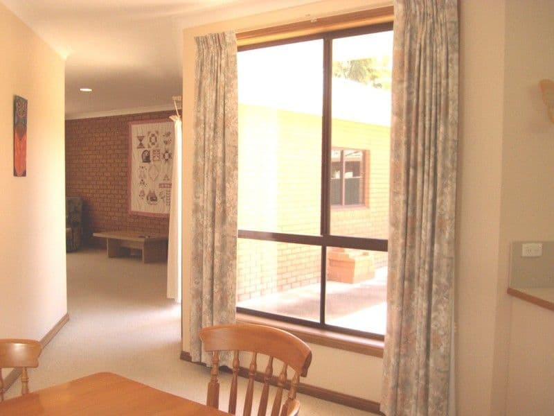 38 Saville Avenue, LAVINGTON NSW 2641, Lavington - Thumbnail 8