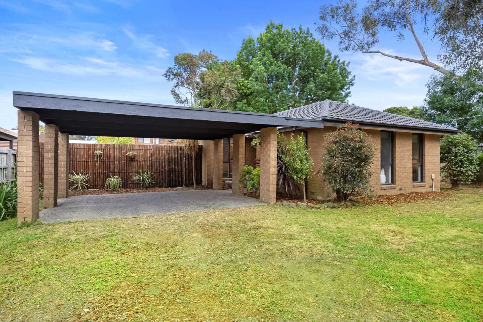 342 Colchester Road, Bayswater North - Image 1