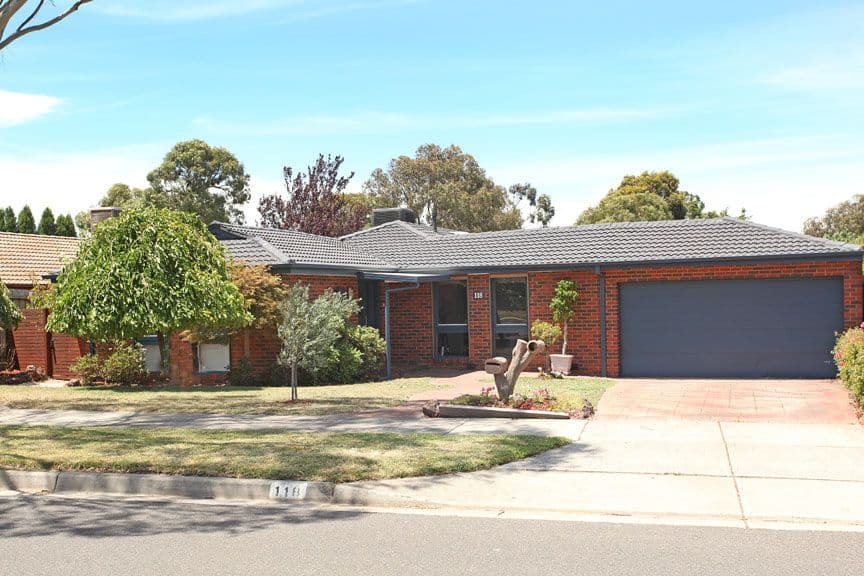 118 Berrabri Drive, SCORESBY VIC 3179, Scoresby - Image 1