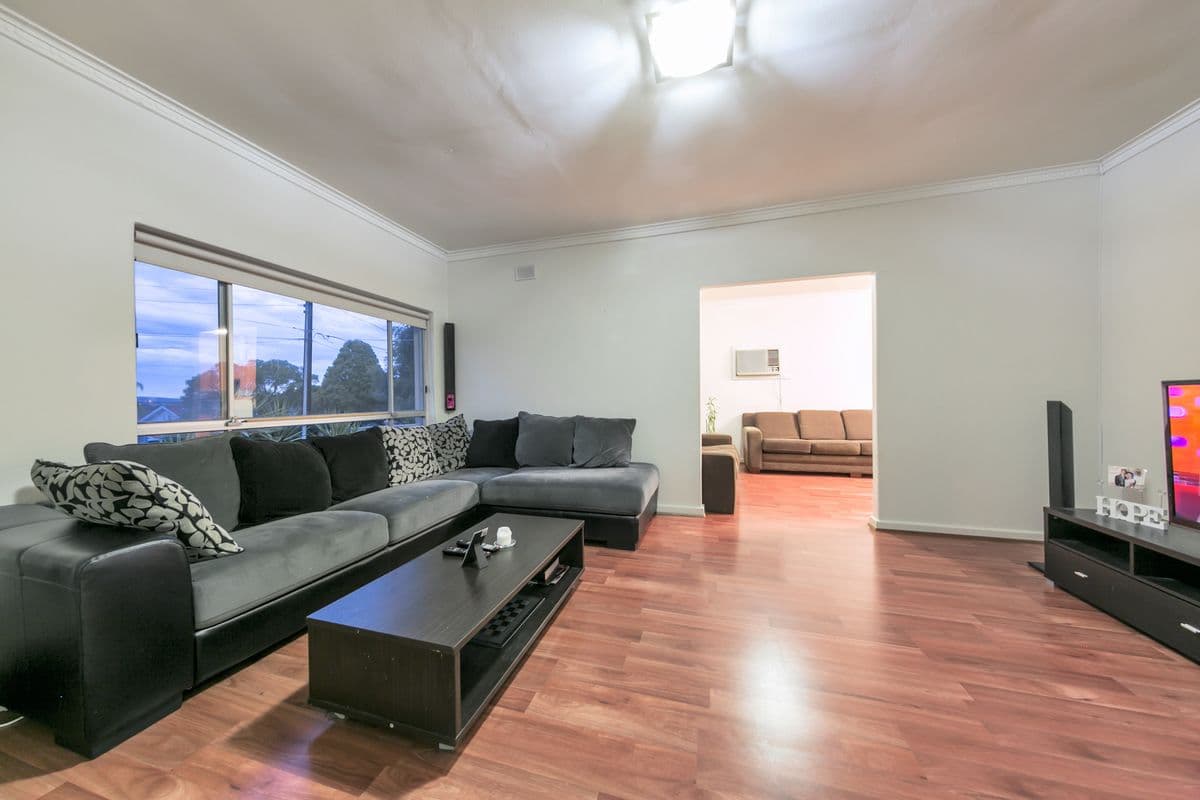25 Southern Terrace, Holden Hill SA 5088, Holden Hill - Thumbnail 2