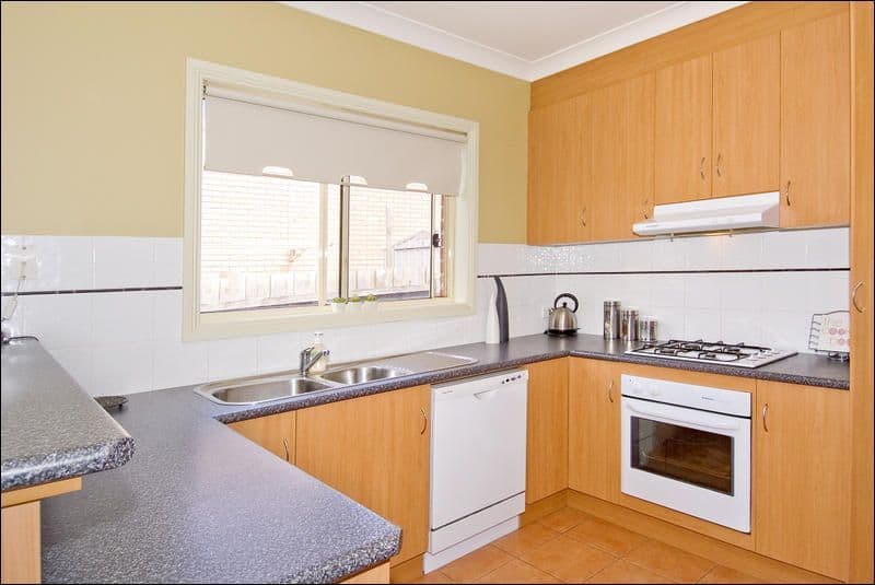 16 Francis Court, LARA VIC 3212, Lara - Thumbnail 3
