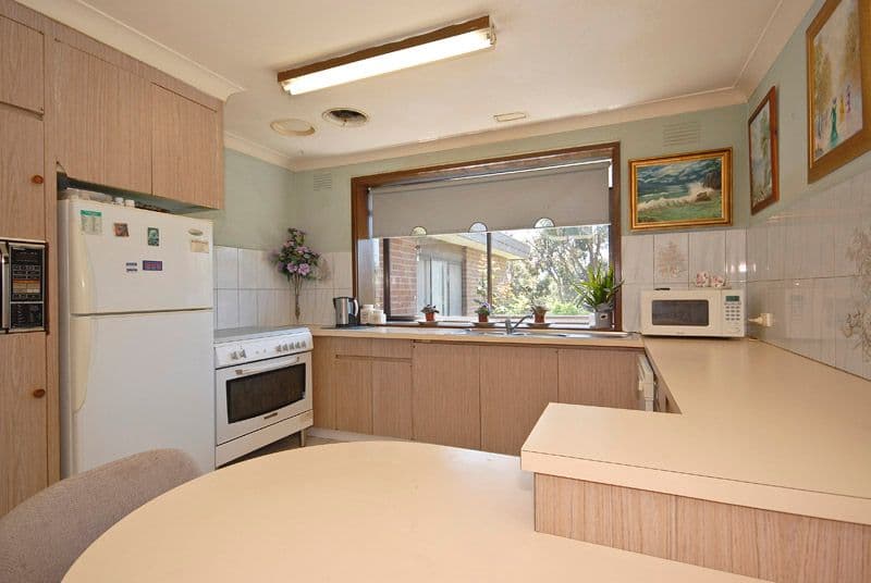 5 Anthony Court, CHIRNSIDE PARK VIC 3116, Chirnside Park - Thumbnail 4