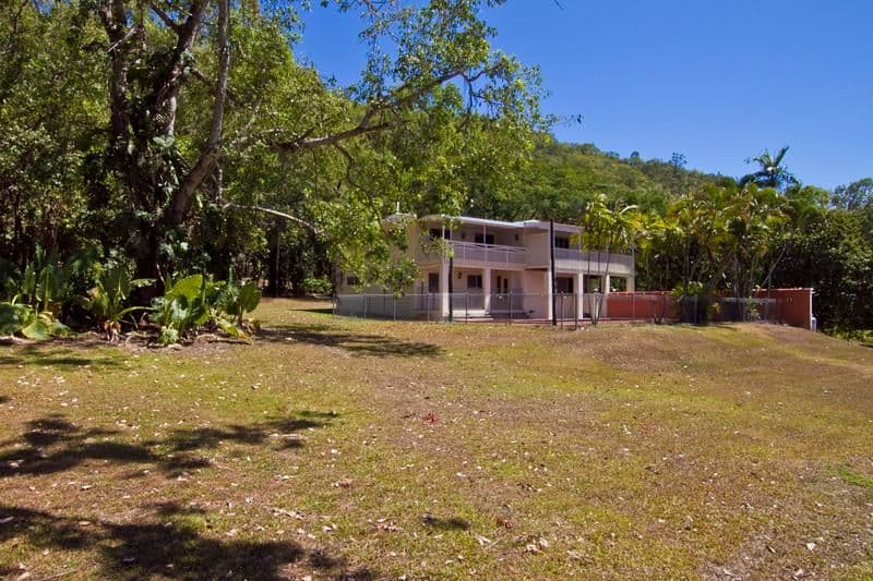 174 Panguna Street, TRINITY BEACH QLD 4879, Trinity Beach - Thumbnail 3