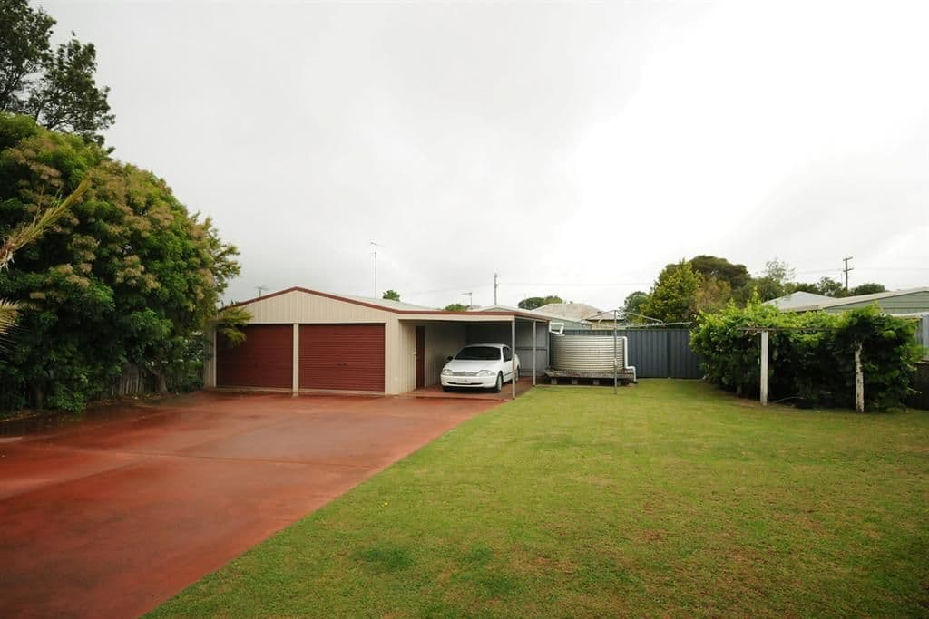 88 Drayton Road, HARRISTOWN QLD 4350, Harristown - Thumbnail 8