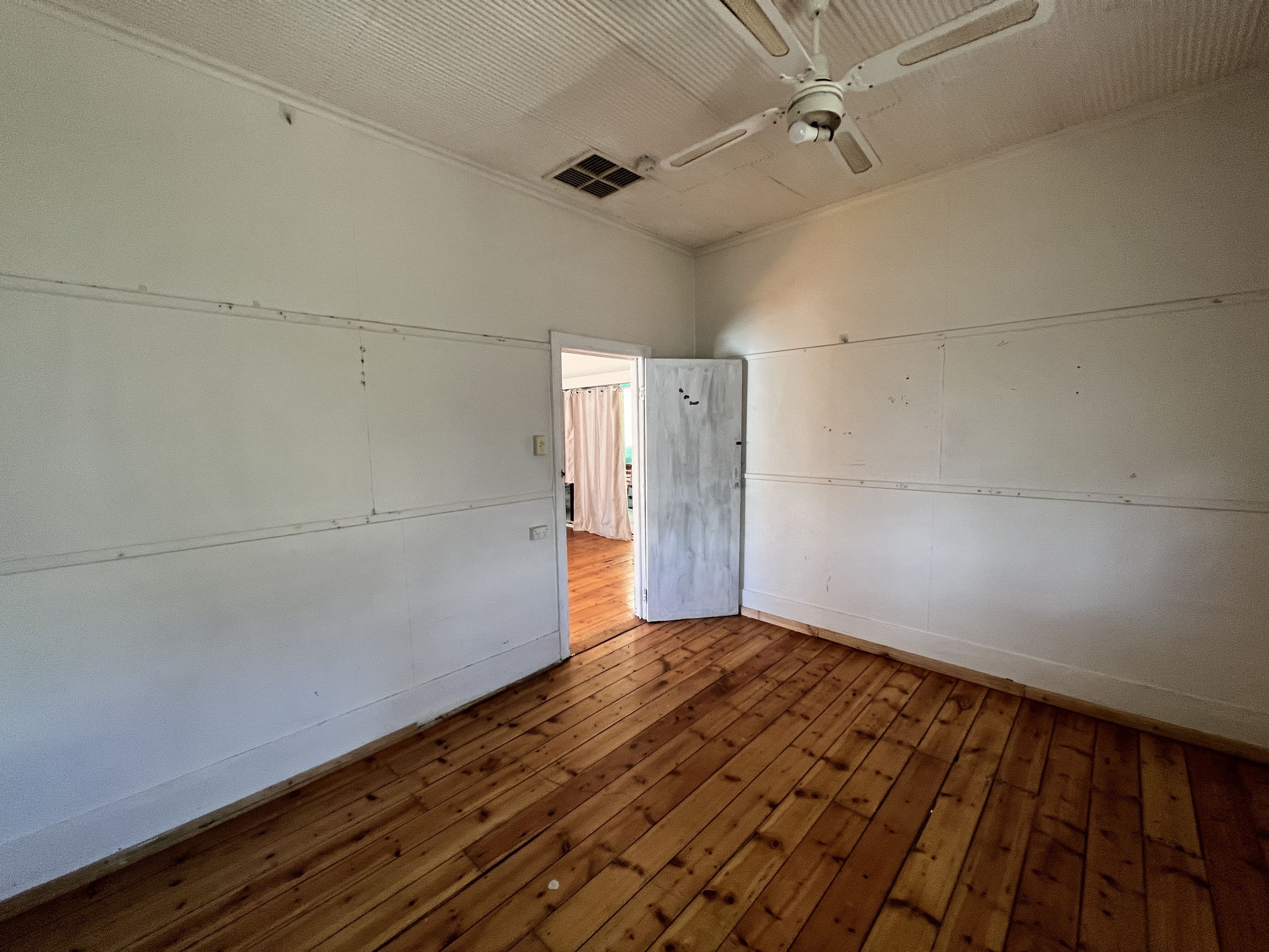 235 Williams Lane, Broken Hill NSW 2880, Broken Hill - Thumbnail 2