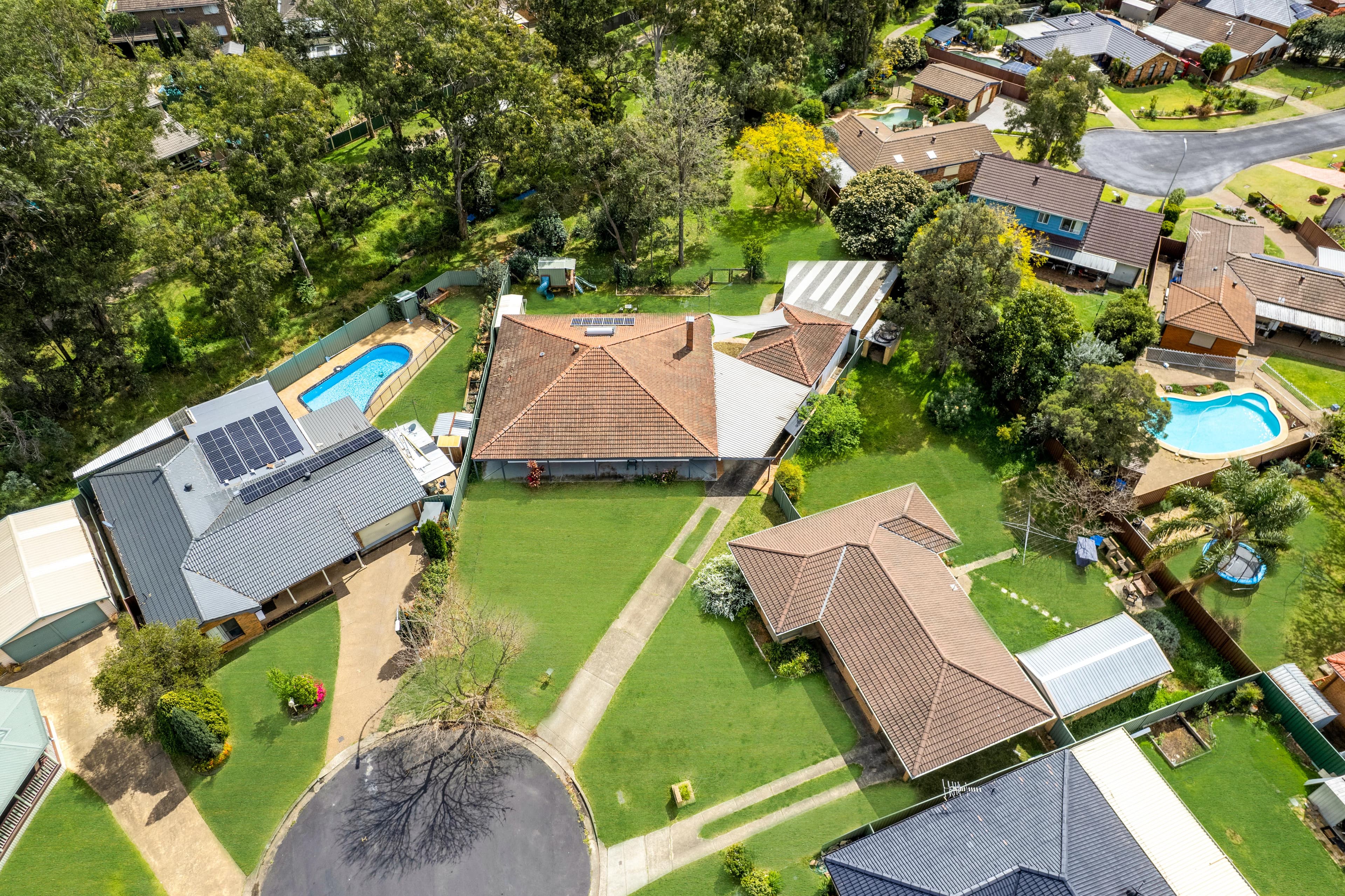 6 Kim Place, Ingleburn NSW 2565, Ingleburn - Image 1