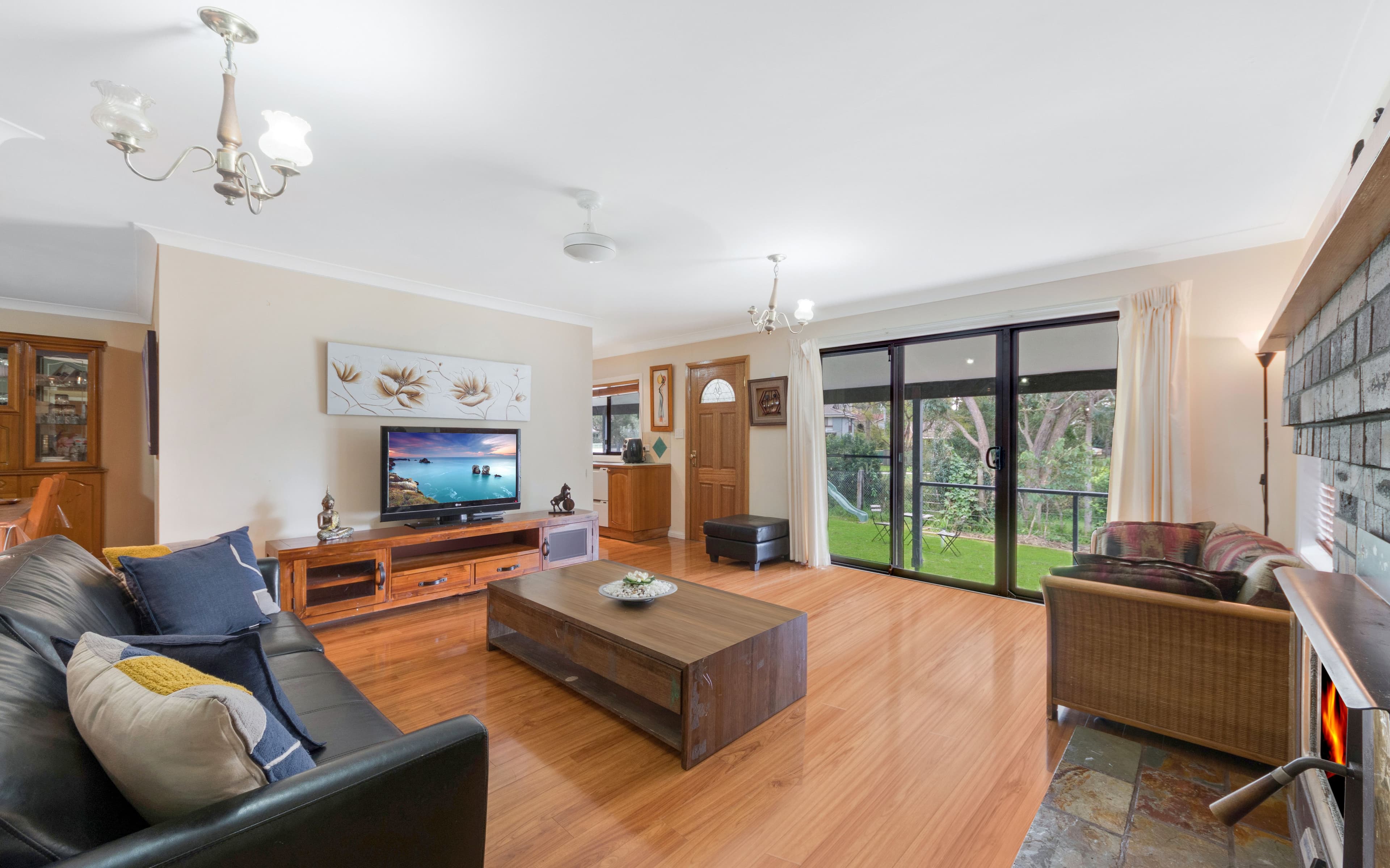6 Kim Place, Ingleburn NSW 2565, Ingleburn - Thumbnail 3