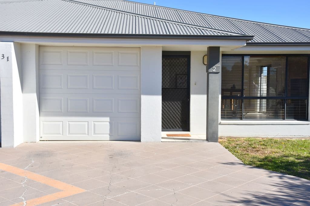 2 Bohenia Crescent, Moree - Thumbnail 3