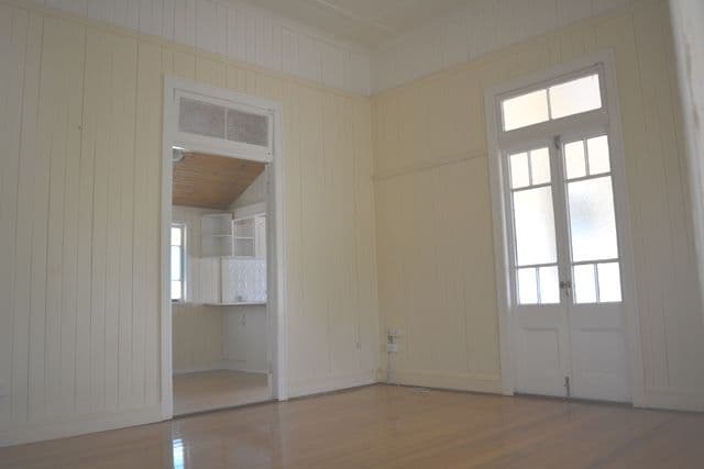 24 Hawthorn Street, Blackall QLD 4472, Blackall - Thumbnail 4
