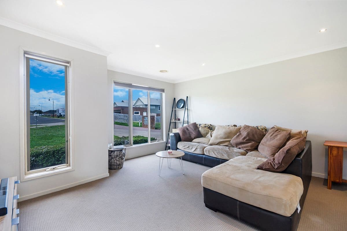 20 Mitchell Street, Warrnambool VIC 3280, Warrnambool - Thumbnail 2