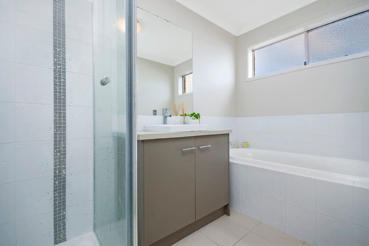 20 Mitchell Street, Warrnambool VIC 3280, Warrnambool - Thumbnail 6