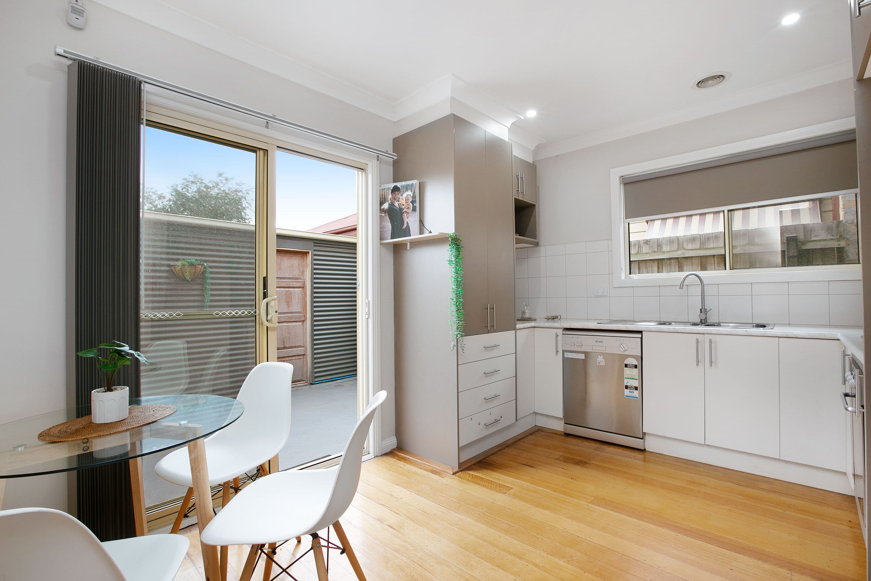 40 Liston Avenue, Reservoir VIC 3073, Reservoir - Thumbnail 6