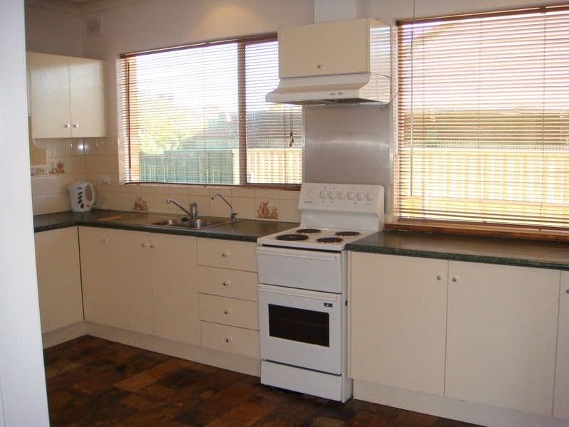 2 Tina Drive, MODBURY SA 5092, Modbury - Thumbnail 4