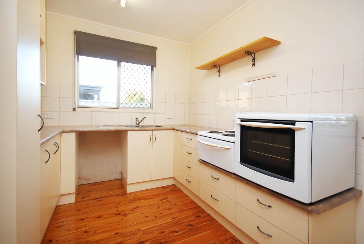 19A Devine Street, Harristown QLD 4350, Harristown - Thumbnail 5