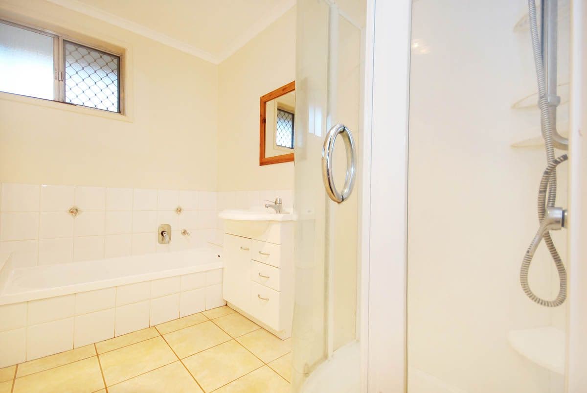 19A Devine Street, Harristown QLD 4350, Harristown - Thumbnail 6