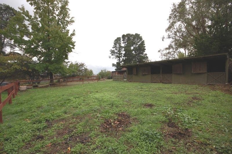 12 The Crescent, MOUNT EVELYN VIC 3796, Mount Evelyn - Thumbnail 3