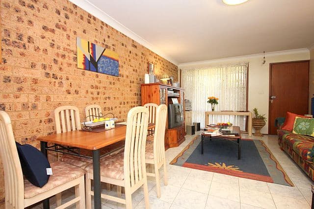 221 Old Kent Road, GREENACRE NSW 2190, Greenacre - Thumbnail 2