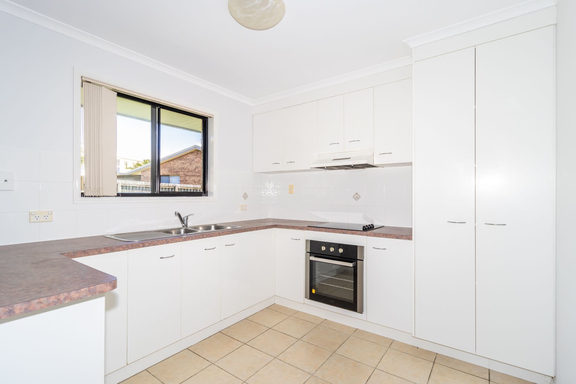 12 Glen Court, Point Vernon QLD 4655, Point Vernon - Thumbnail 6