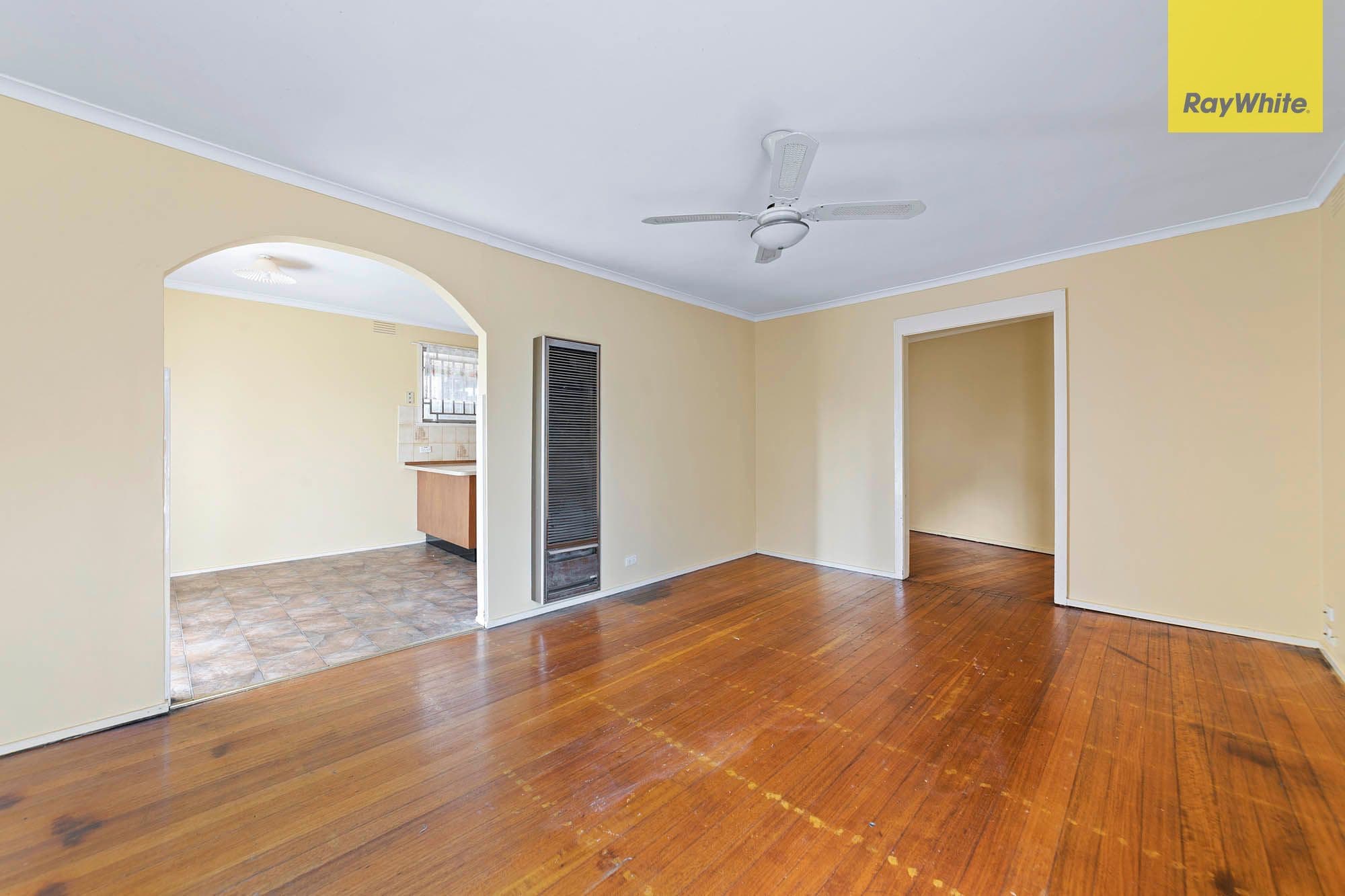 14 Ironbark Street, St Albans VIC 3021, St Albans - Thumbnail 2
