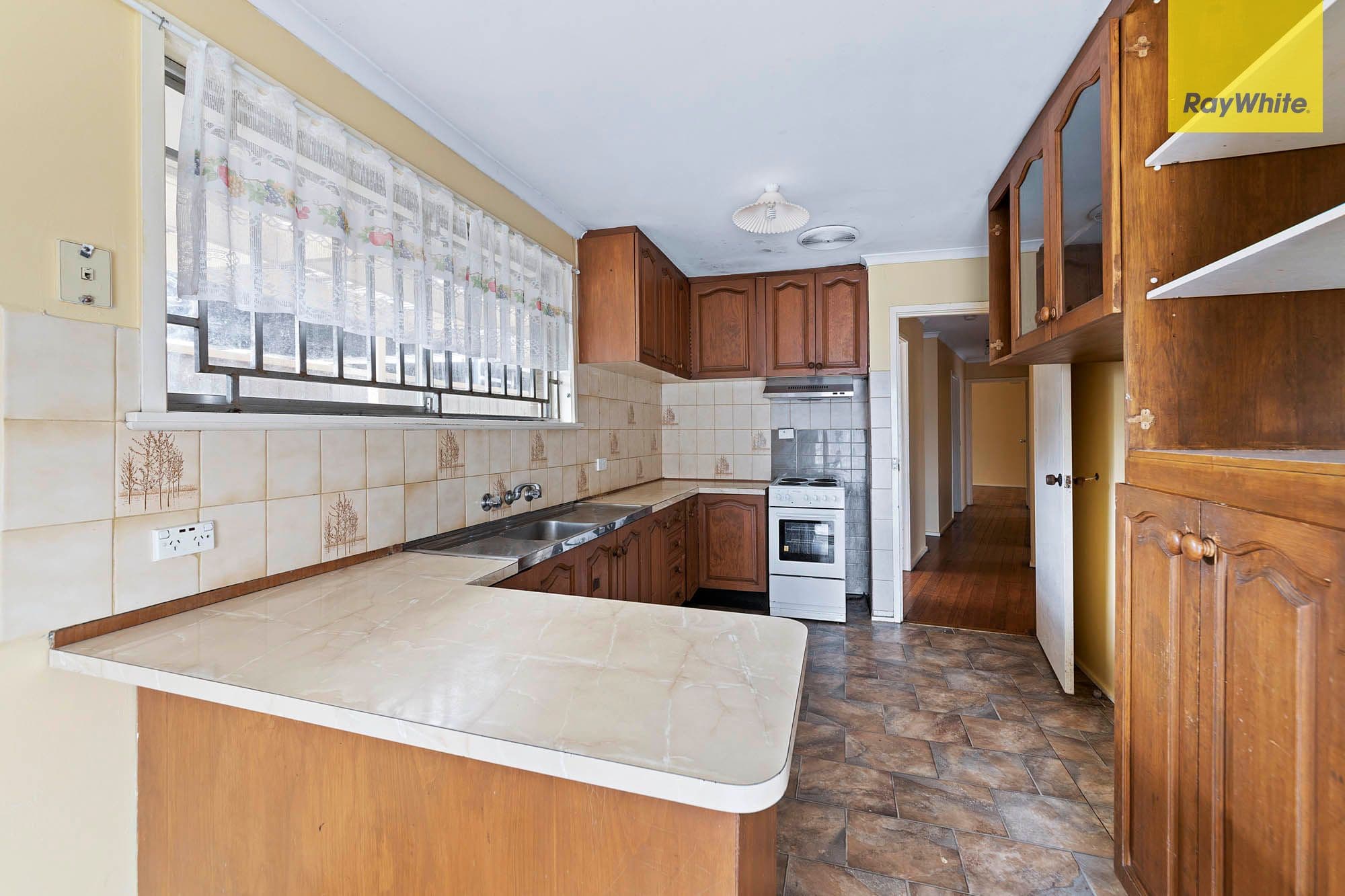 14 Ironbark Street, St Albans VIC 3021, St Albans - Thumbnail 3