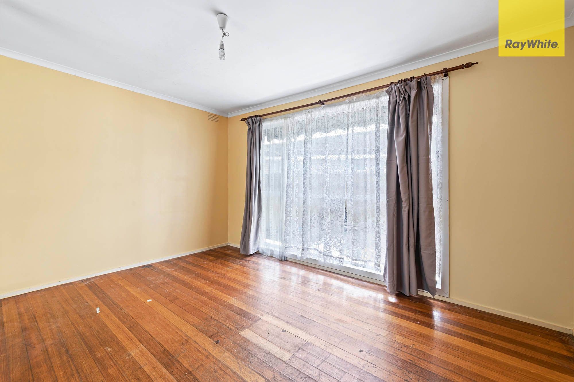 14 Ironbark Street, St Albans VIC 3021, St Albans - Thumbnail 5