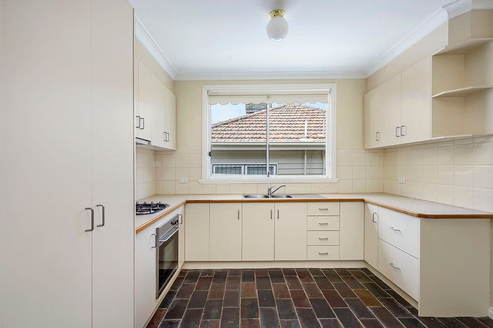 8 Kerrimuir Street, Box Hill North VIC 3129, Box Hill North - Thumbnail 4