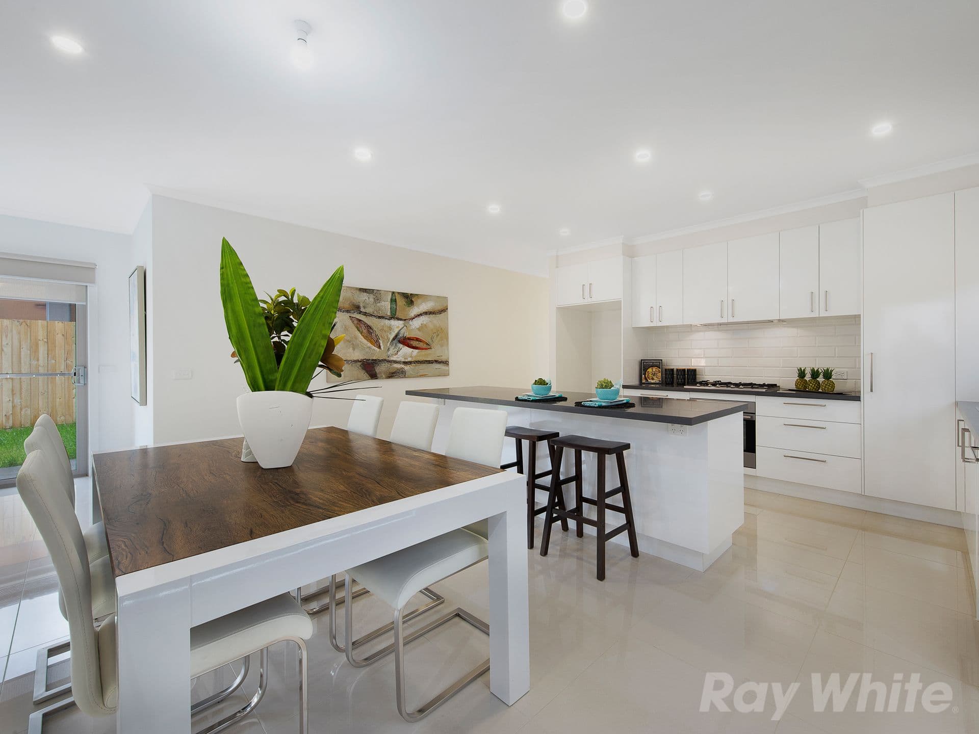 18B Valewood Drive, Mulgrave VIC 3170, Mulgrave - Thumbnail 2