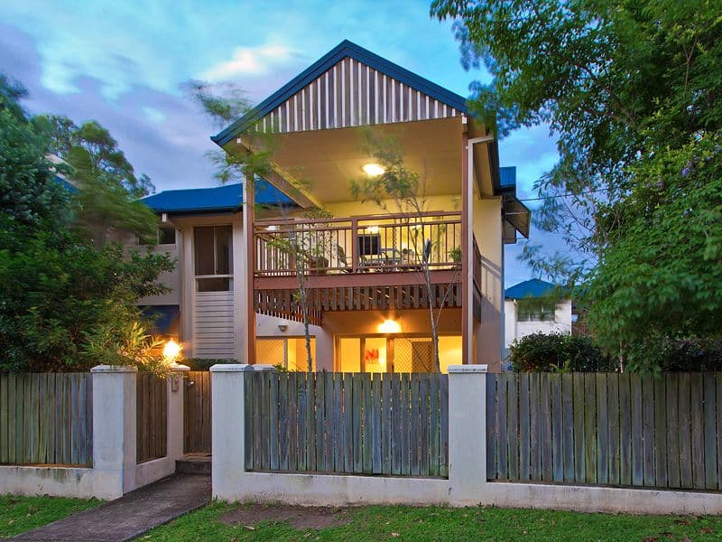 31 Lucinda Street, TARINGA QLD 4068, Taringa - Image 1