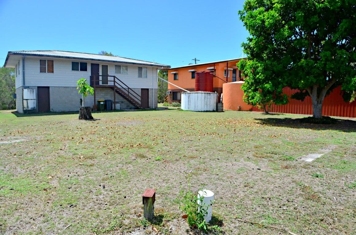 24 Manly Smith Drive, Walkers Point, WOODGATE QLD 4660, Woodgate - Thumbnail 2