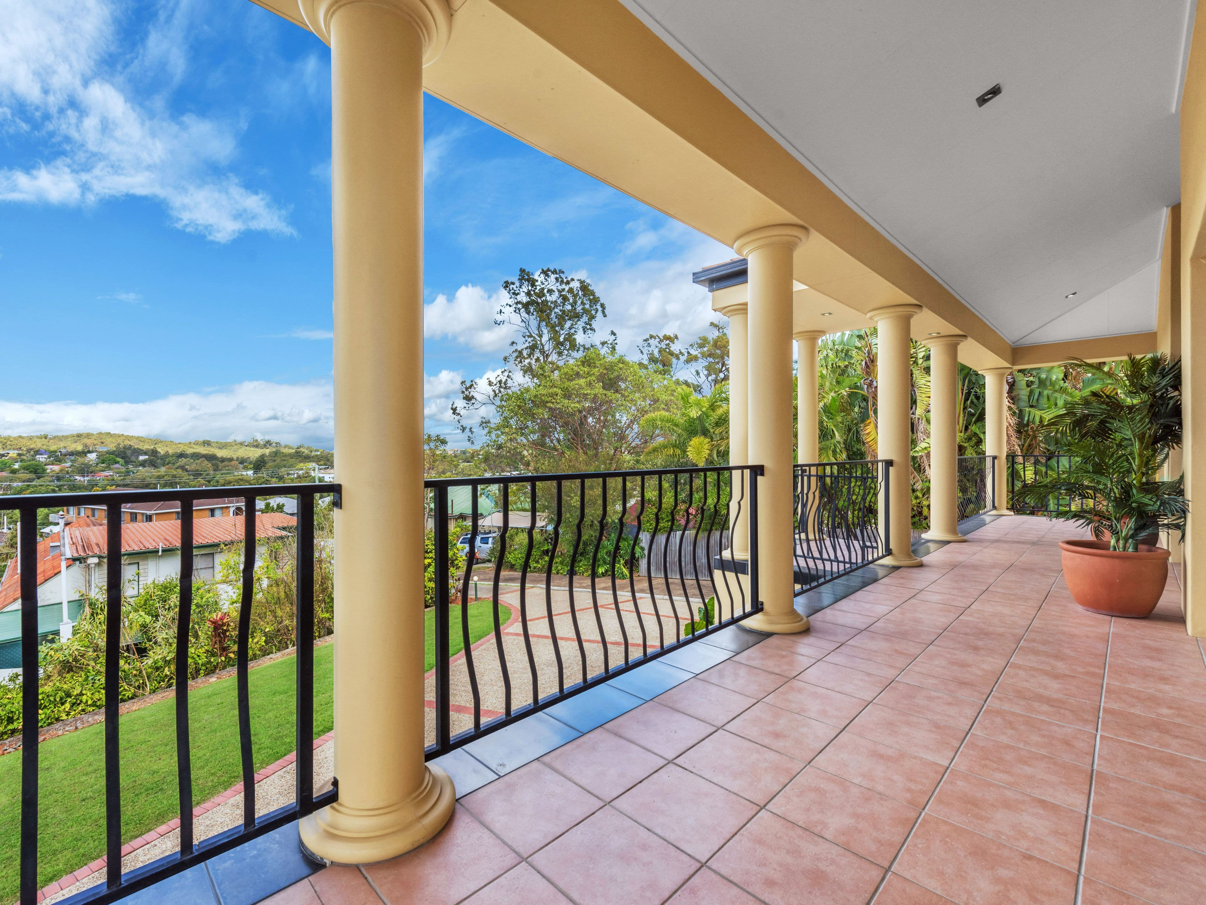 55 Bundara Street, Morningside QLD 4170, Morningside - Thumbnail 2