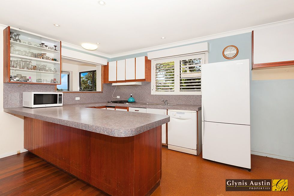 11 Dagmar Street, Holland Park West QLD 4121, Holland Park West - Thumbnail 4