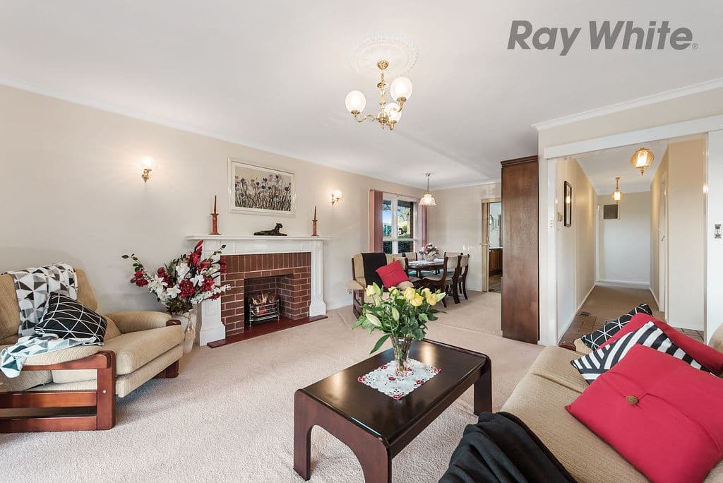 12 BALMORAL Street, Kilsyth VIC 3137, Kilsyth - Thumbnail 3