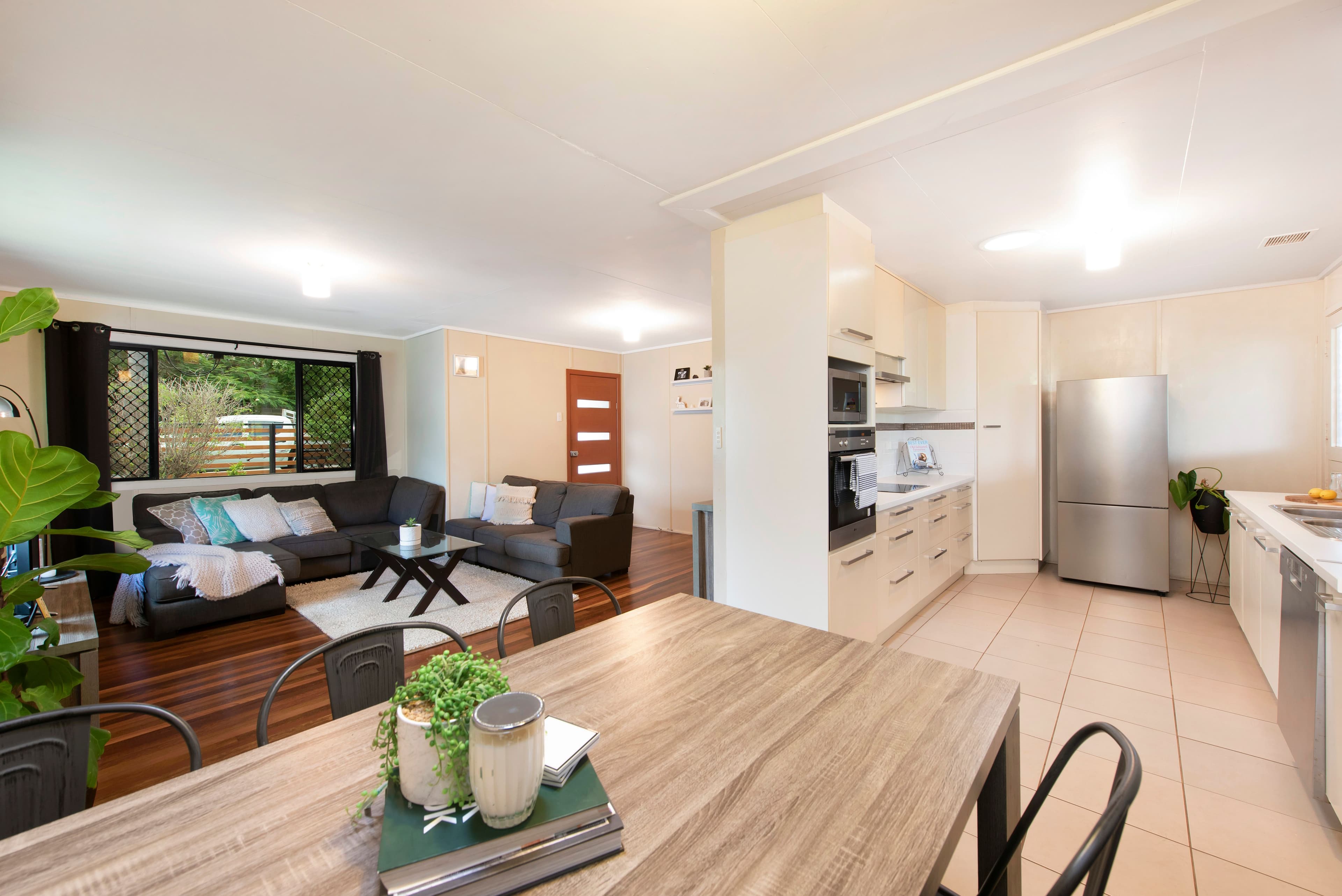 38 Arura Street, Mansfield QLD 4122, Mansfield - Thumbnail 3