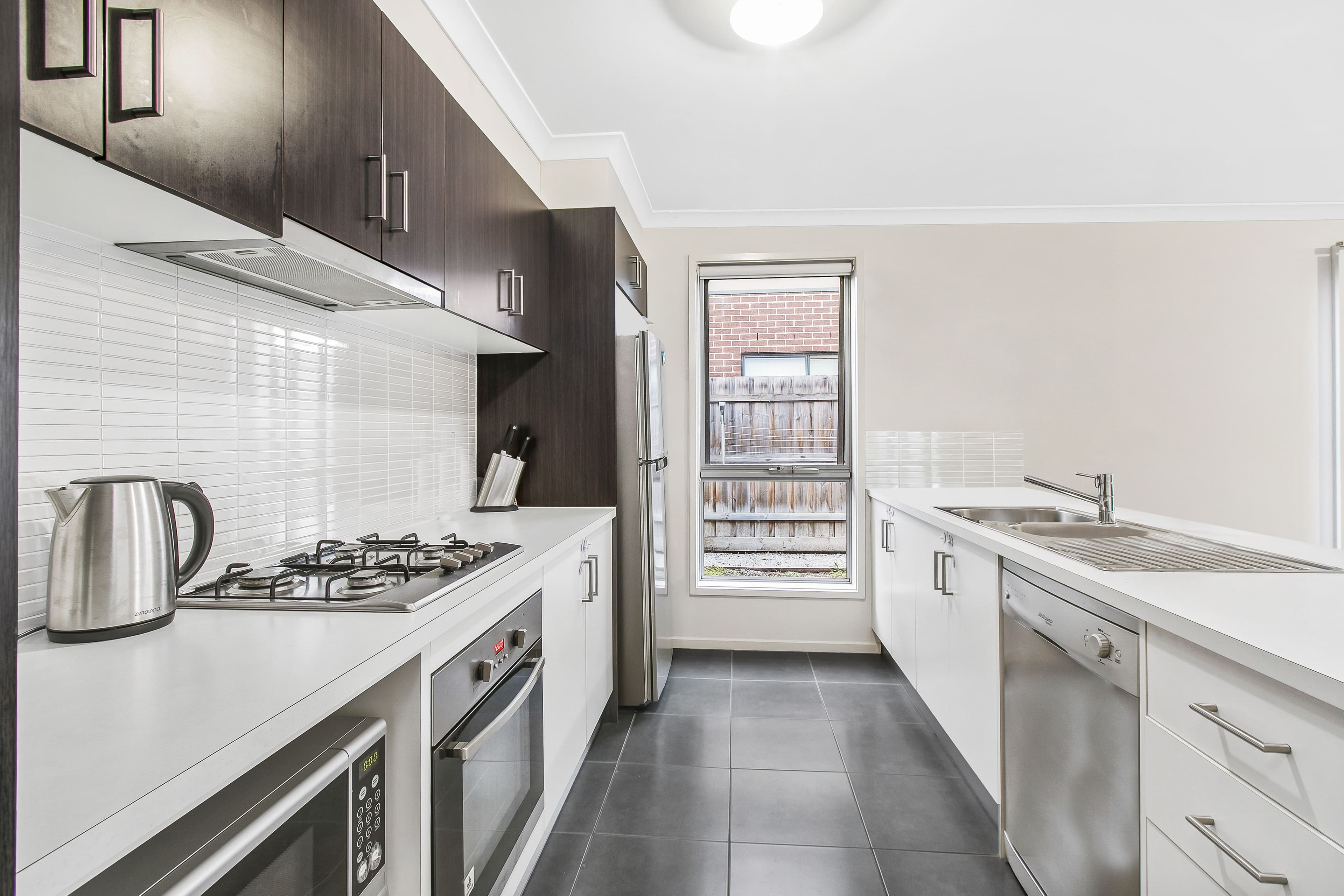 1B Guest Road, Pakenham VIC 3810, Pakenham - Thumbnail 2