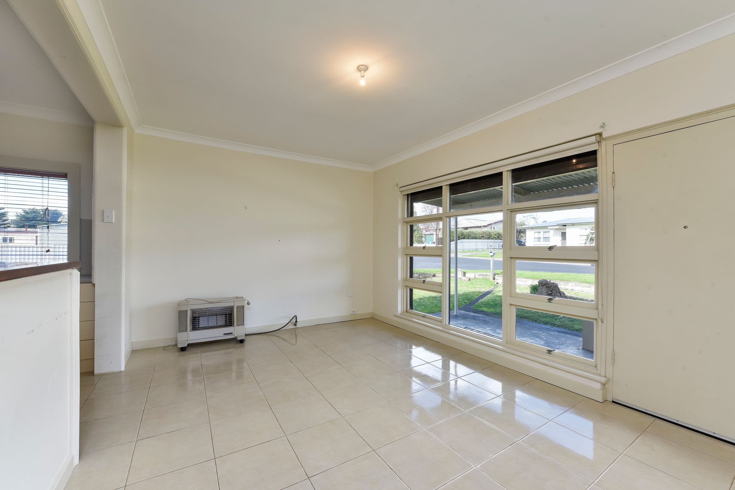 18 Birdwood Avenue, Mount Gambier SA 5290, Mount Gambier - Thumbnail 4