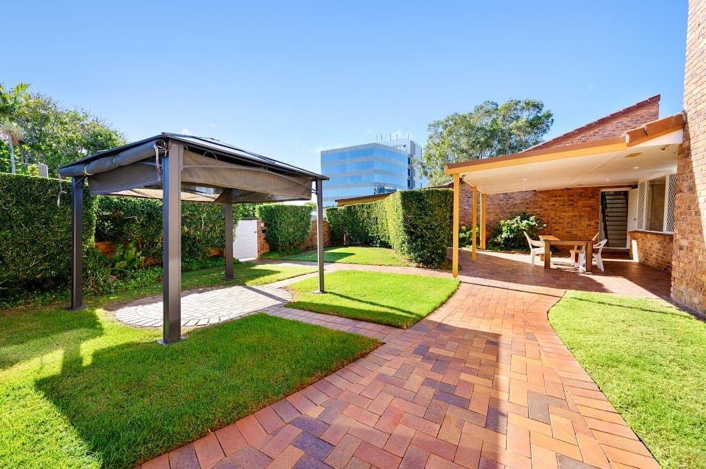 7 Mercedes Place, Bundall, QLD, 4217, Bundall - Thumbnail 2