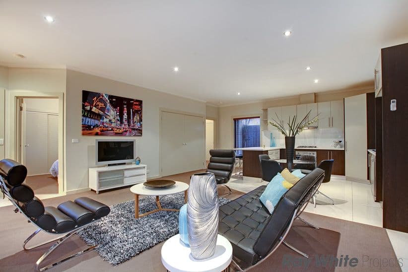 57 Kinsale Street, Reservoir VIC 3073, Reservoir - Thumbnail 6