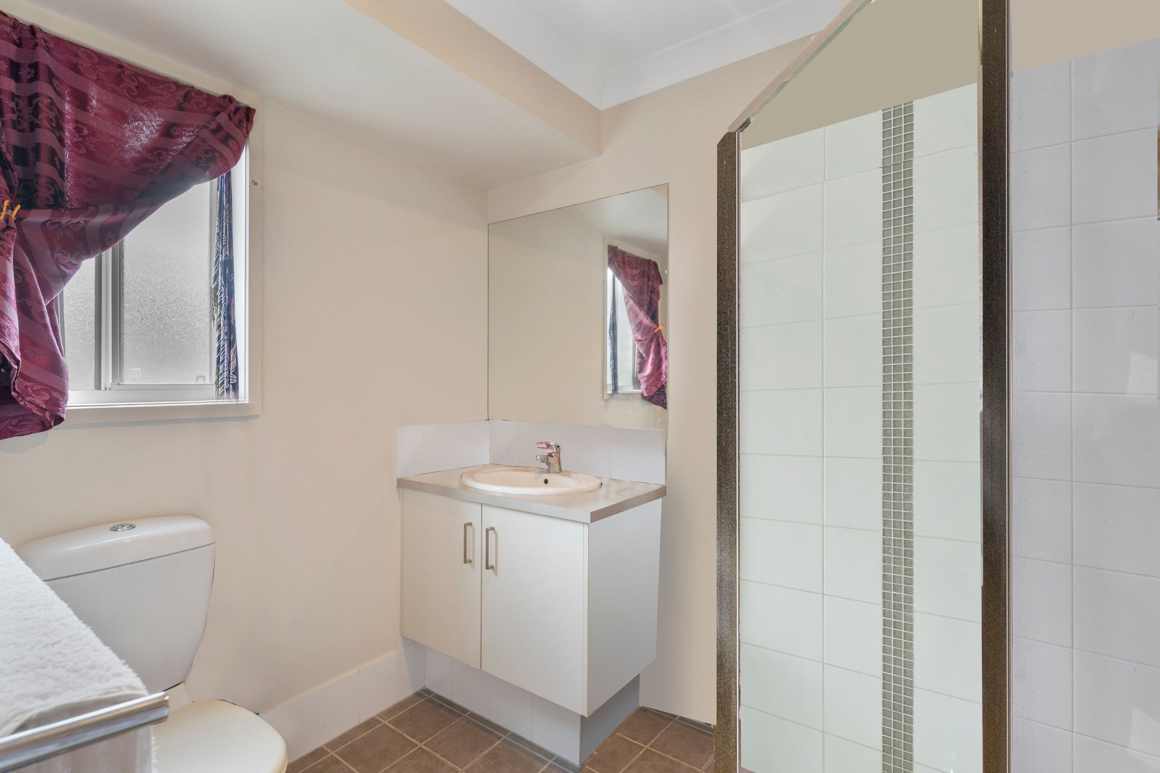 43 Oxford Street, North Booval QLD 4304, North Booval - Thumbnail 8