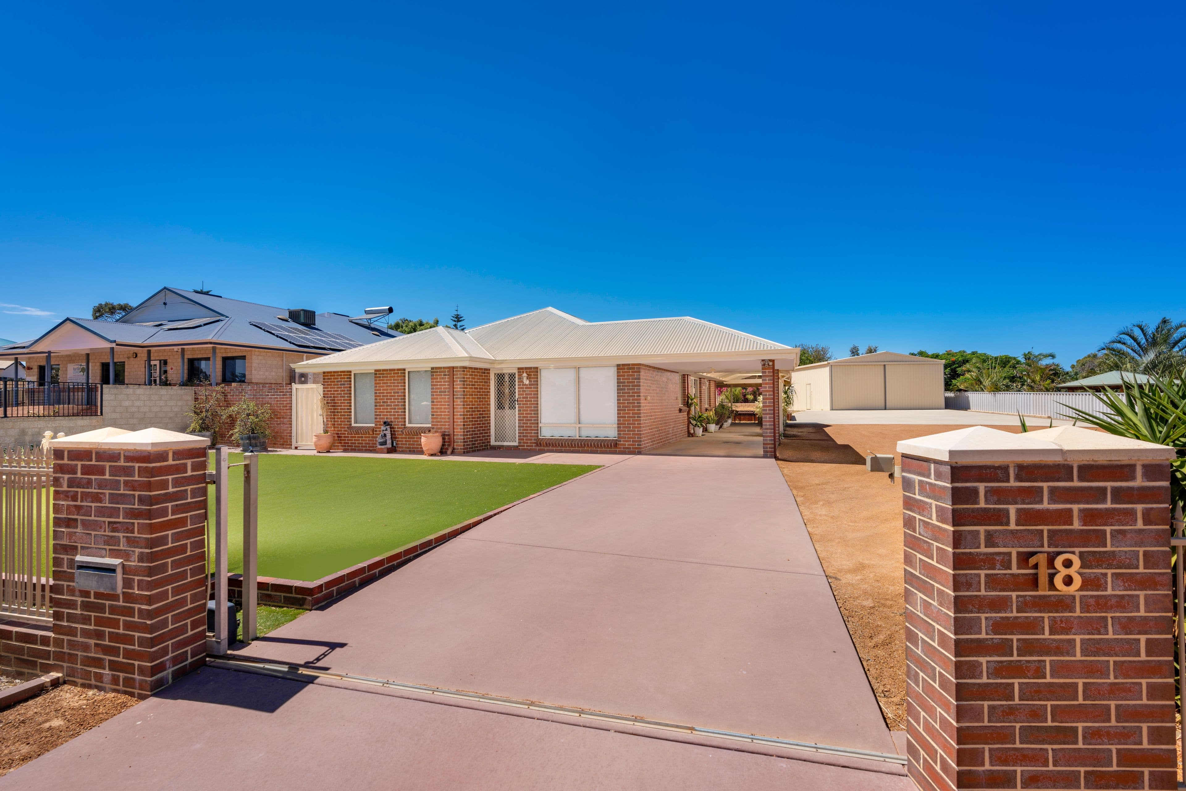 18 Cedar Crescent, Strathalbyn WA 6530, Strathalbyn - Image 1